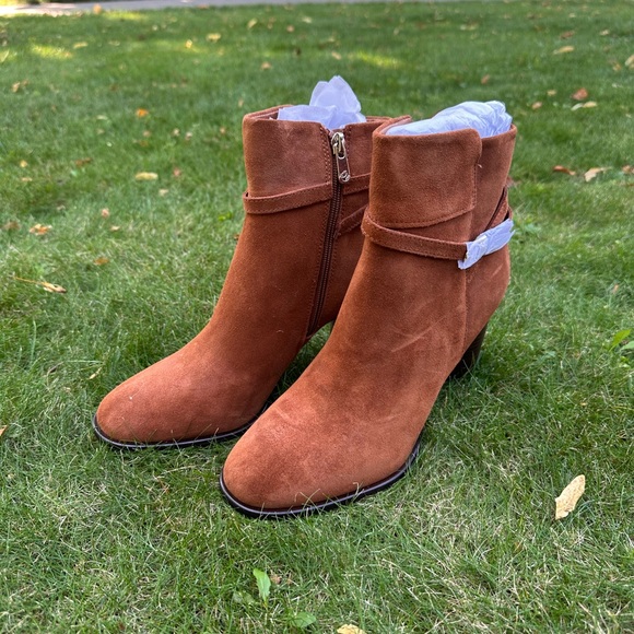 Draper James Tegan Booties - Picture 1 of 7